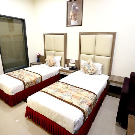 Hotel Blue Pearl 博帕尔 外观 照片
