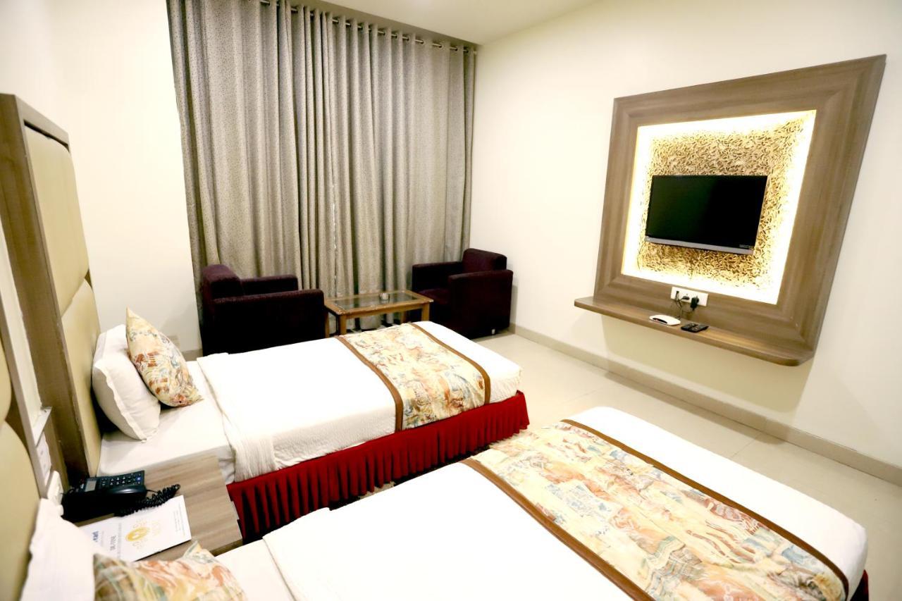 Hotel Blue Pearl 博帕尔 外观 照片