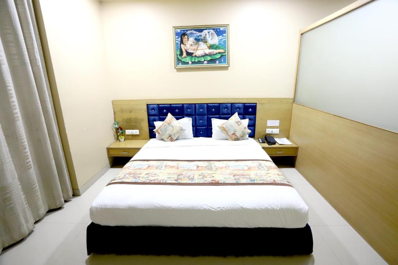 Hotel Blue Pearl 博帕尔 外观 照片