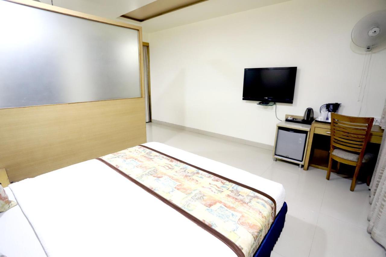 Hotel Blue Pearl 博帕尔 外观 照片
