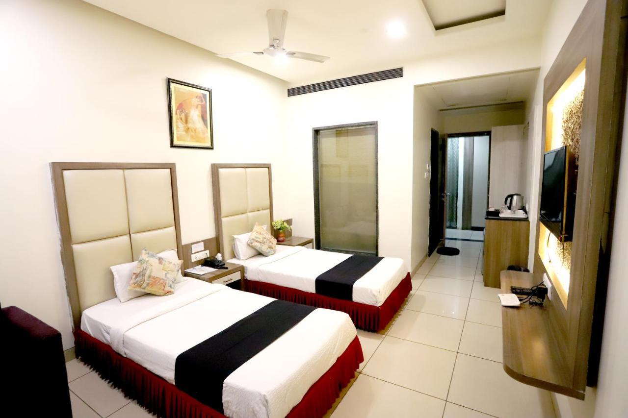 Hotel Blue Pearl 博帕尔 外观 照片